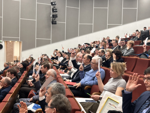 Президент АПМО Алексей Галоганов открыл XXV очередную Конференцию адвокатов Московской области