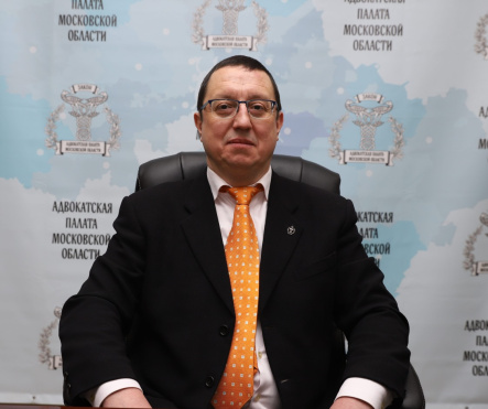 Вадим Логинов о консолидации юристов на площадке адвокатуры – интервью журналу «Адвокатские вести России» 